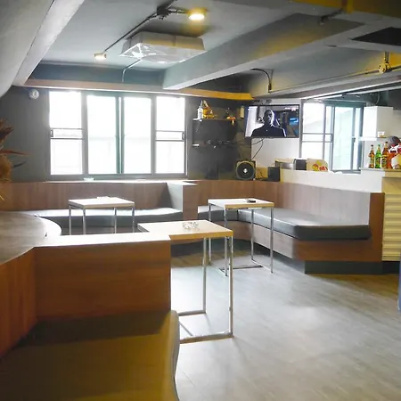 The Pillow Hostel Khaosan